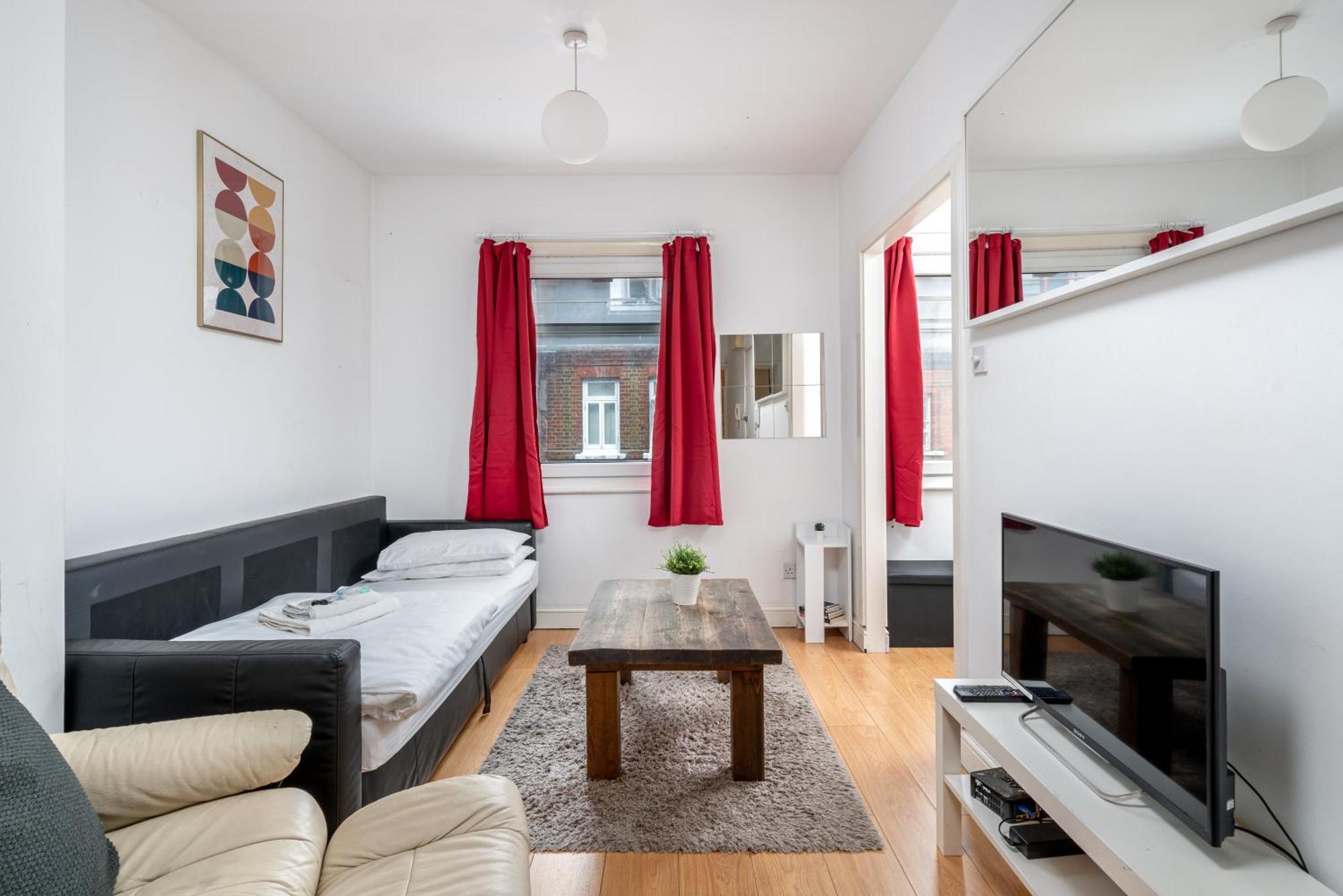 Carnaby & Oxford Street - Central Soho - One Bedroom - Double Bed & Sofabed London Exterior photo